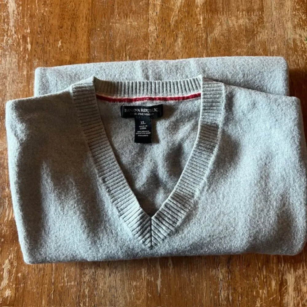 Banana Republic Merino Wool Knit Sweater Gray Size XL